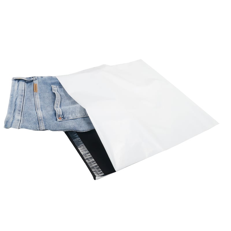 Hvit e-handelspose/ postpose premium - 1