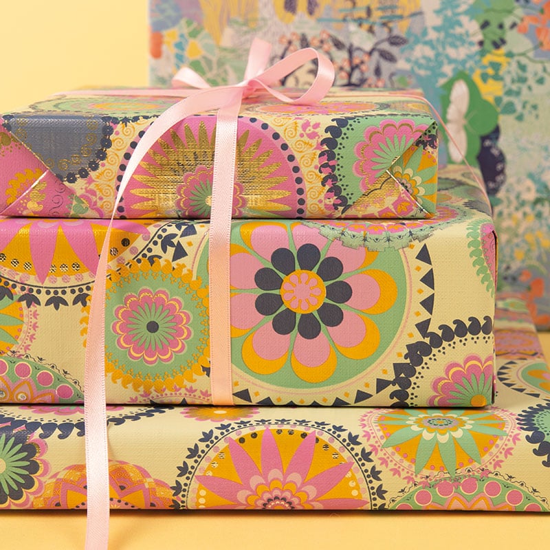 Presentpapir Cupcake Colors SALG - 2