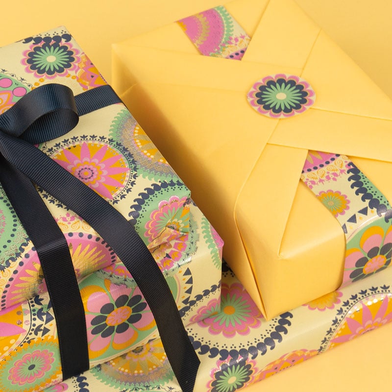 Presentpapir Cupcake Colors SALG - 4